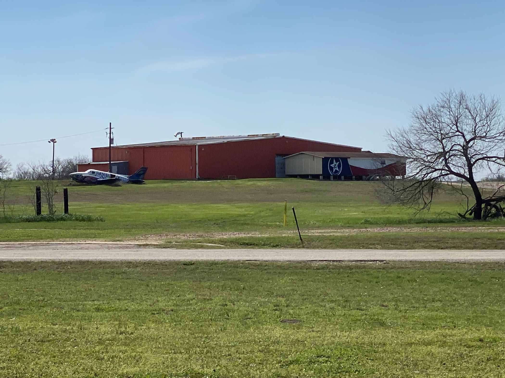 New Mexico-based X-Bow Systems Inc. is converting a decommissioned airport in Luling, Texas, into a solid rocket motor manufacturing facility. (Parimal M. Rohit/CoStar)