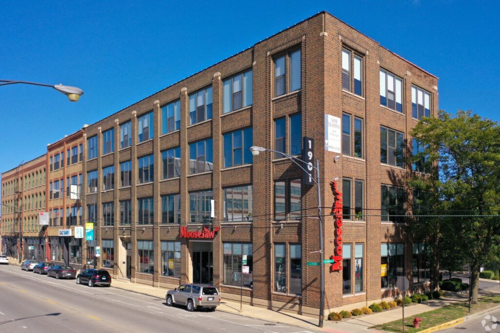 Moosejaw has a handful of U.S. retail locations including this one at 1901 N. Clybourn Ave. in Chicago. (CoStar)