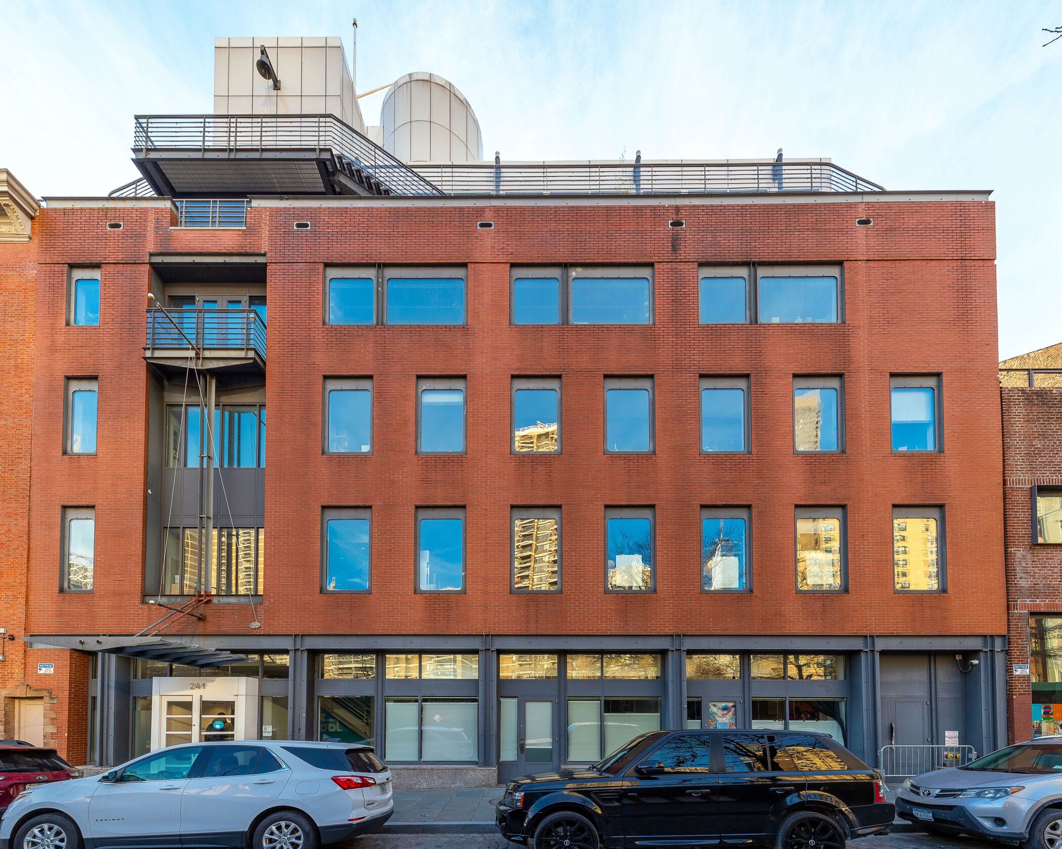 The Manhattan property housing the Blue School at 241 Water St. is for sale. (Avison Young)