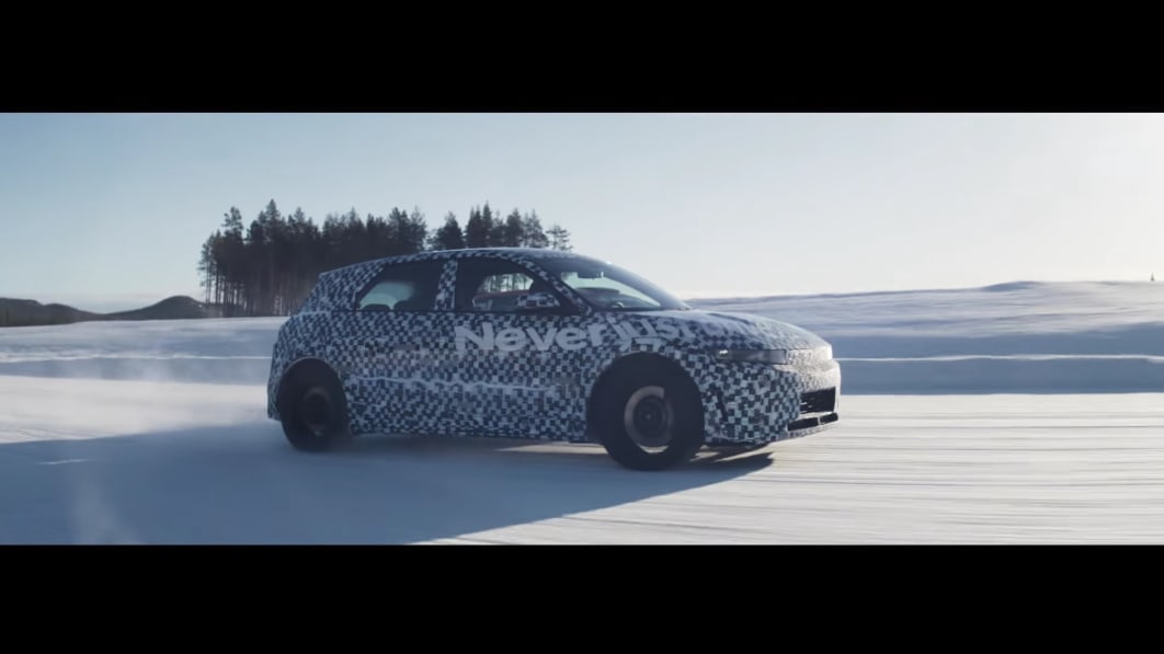 Hyundai Ioniq 5 N does all-wheel-drive drifts in new teaser