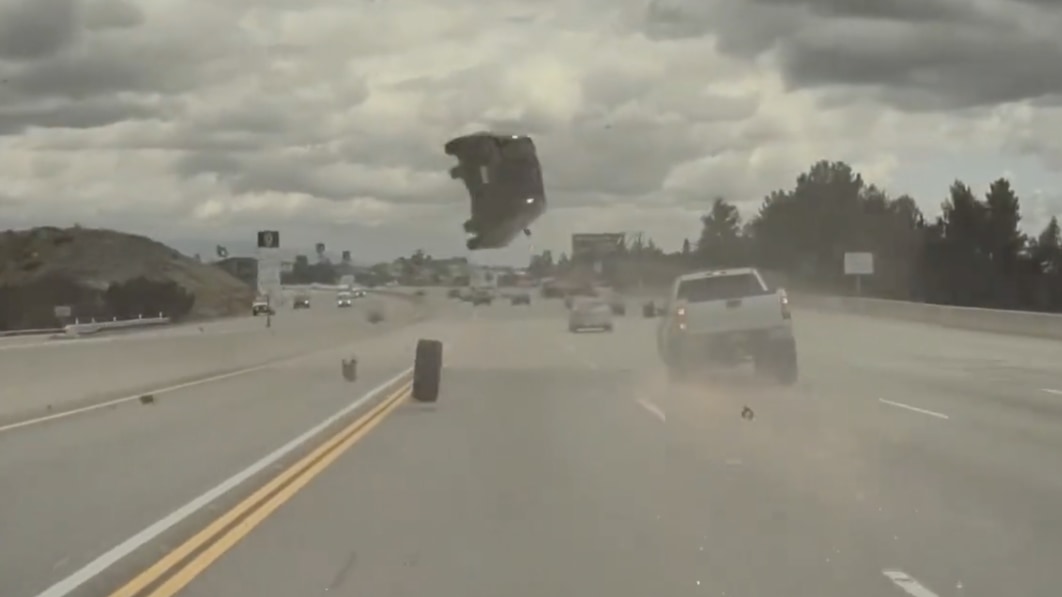 Watch a loose wheel launch a Kia Soul in a horrific highway crash