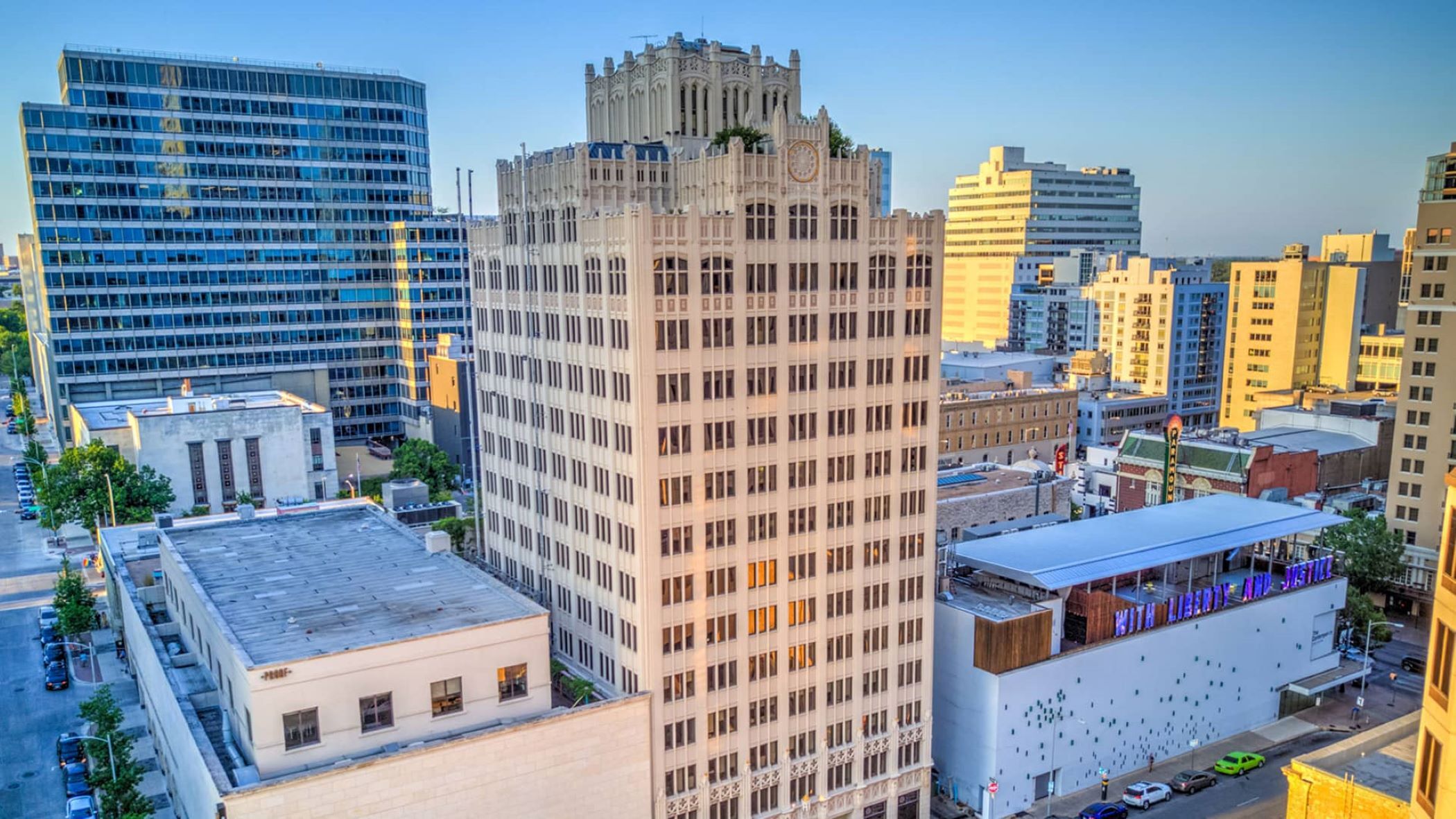 San Antonio-based Jefferson Bank has opened a location at Norwood Tower in downtown Austin, Texas. (CoStar)