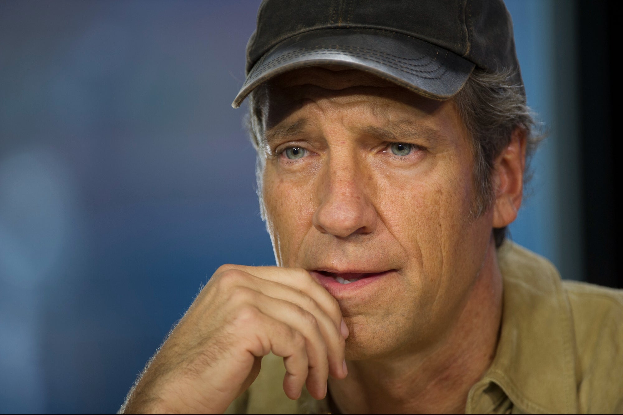 Dirty Jobs’ Mike Rowe: Blue-Collar Workers Are Safe From AI