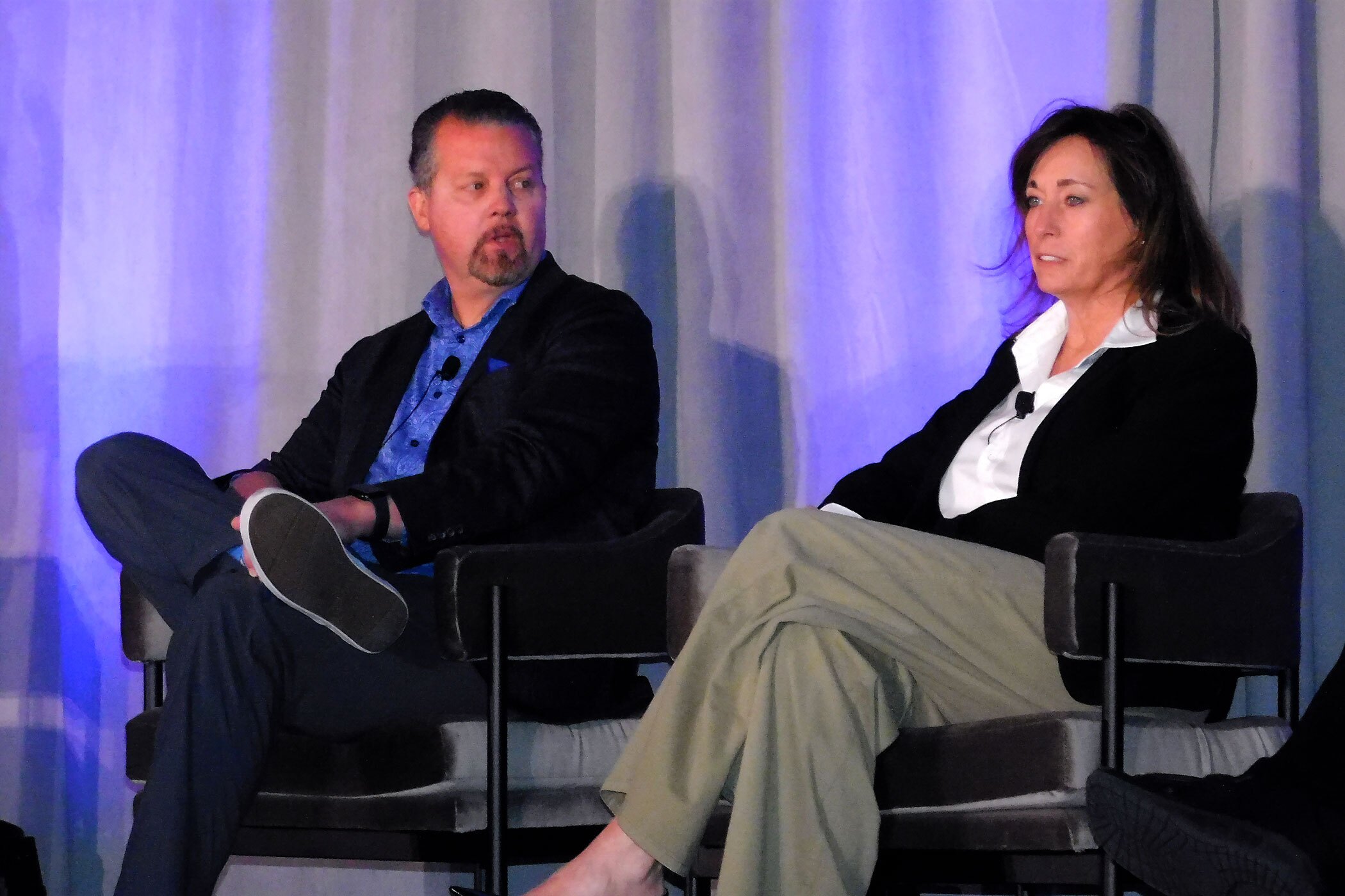 Davidson Hospitality Group's Paul Eckert and JLL's Lori Horvath speak at the Hospitality Asset Managers Association's Spring 2023 Conference. (Sean McCracken)