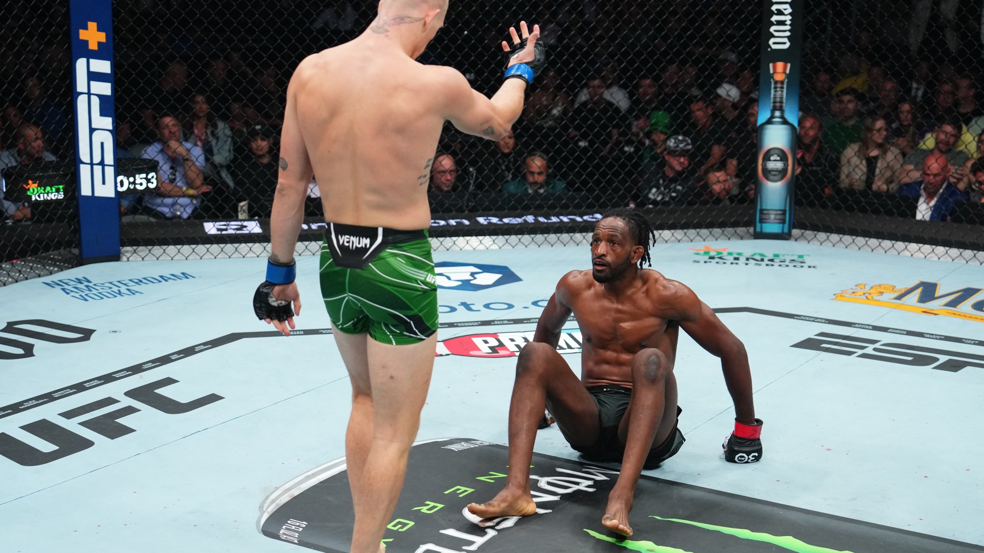 Ian Garry gives middle finger to Neil Magny after dominating toughest opponent of his career at UFC 292